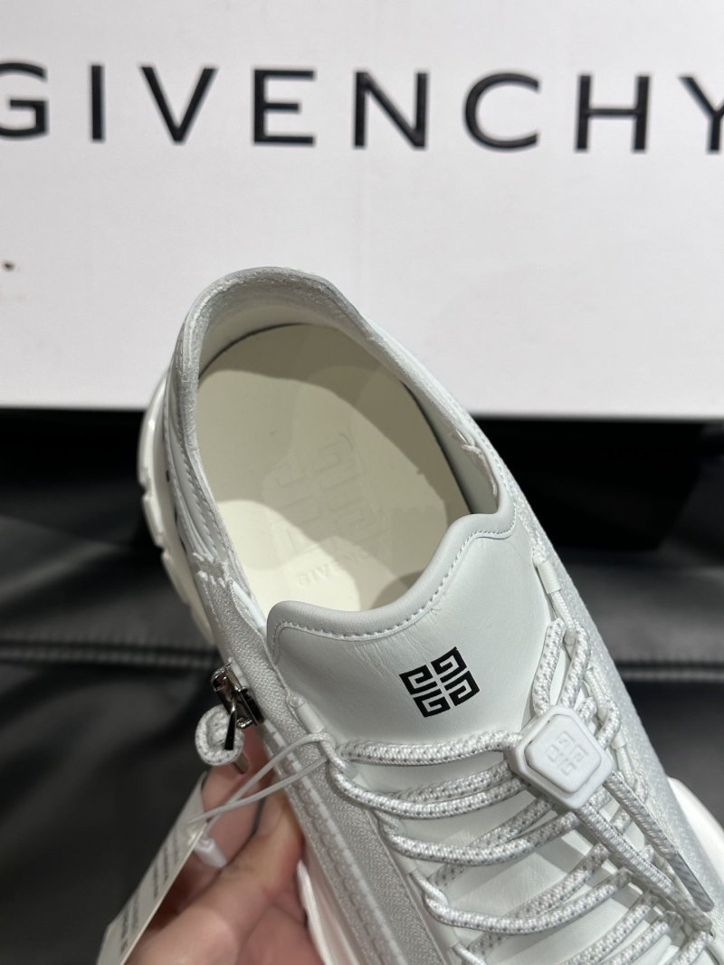 Givenchy Sneakers